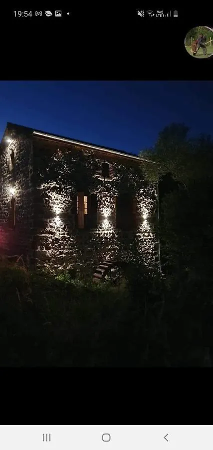 Le Moulin Du Cheix Bed & Breakfast Saint-Diery France